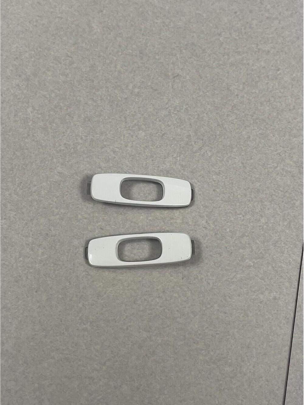 Oakley Batwolf OEM Polished White Icons